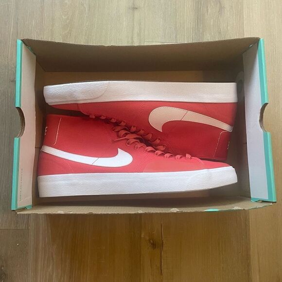 Nike SB Blazer Court Mid SB Lobster Men’s Size 11 New - Picture 9 of 10